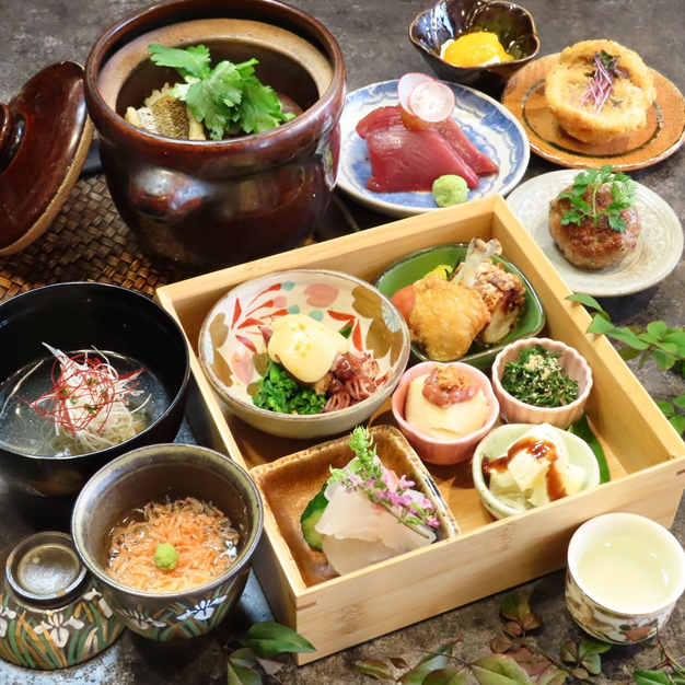 餉屋こおろぎの写真