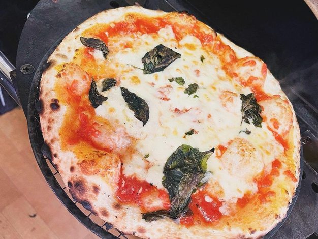 粉食や しろの写真