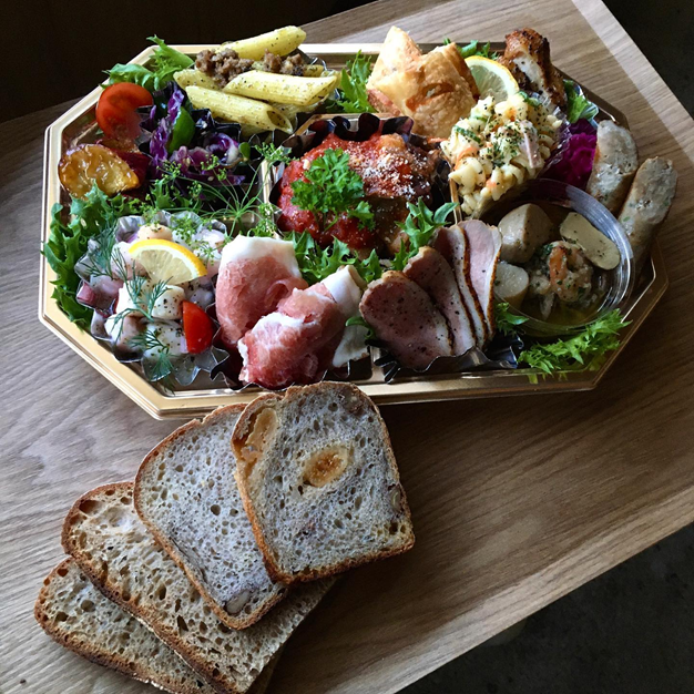 お惣菜の店 taroの写真